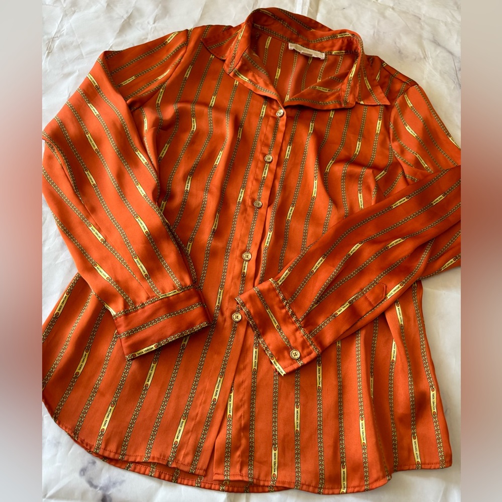 SOLD♥️FINAL SALE💐 MICHAEL KORS chain print button down shirt ✨ - Picture 11 of 15